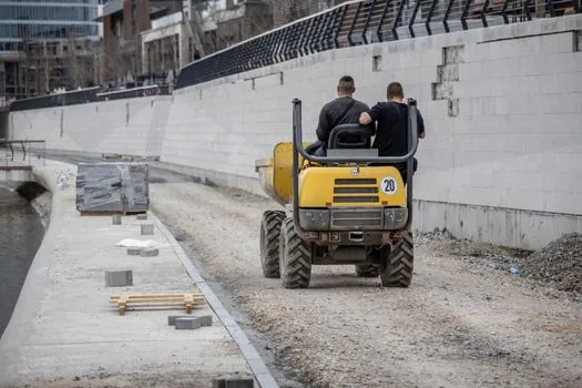 Shield Machine selection for road construction - Thrust, Torque, and the Digital-Twin Safety Case