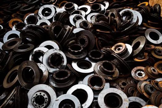 Shot Blasting Machine selection for lighting fixtures - Blast Wheel Power, Abrasive Flow and Wheel Tip Speed