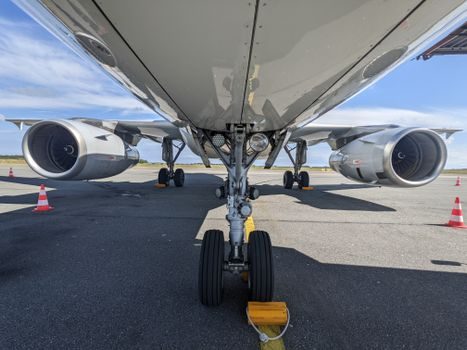 Shot Sleeve selection for aerospace components - Dimensional and tolerance envelope for aerospace tolerances