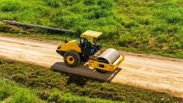 Skid Steer Loader selection for road construction - Where skid steers stop and other carriers start
