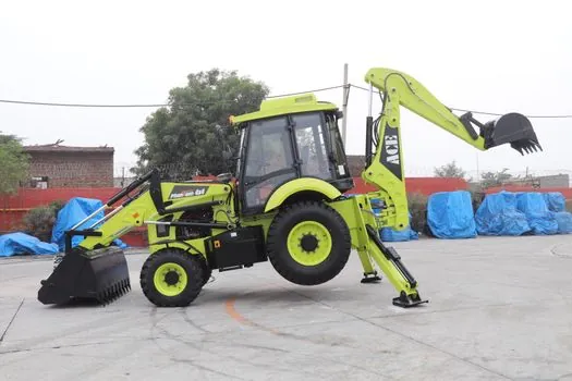 Skid Steer Loader selection for road construction - Spec comparison: small, mid-size, and large frame at a glance