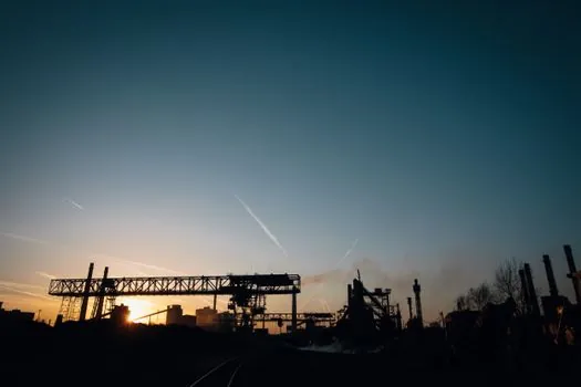 Slewing Bearings selection for steel mills - Materials, Raceway Hardness, and Heat Management
