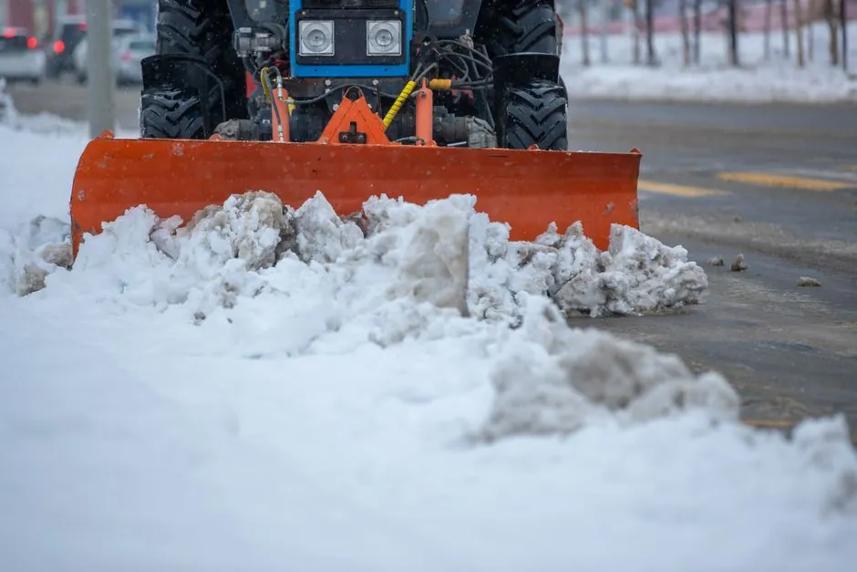 Snow Removal Truck Crane Selection: 2026 Spec Gates and Field Setup