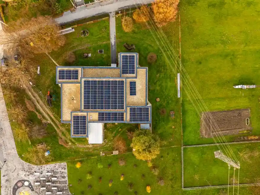 Solar Cell Competitive Landscape 2026: HJT, TOPCon, Perovskite Tandem Spec Map