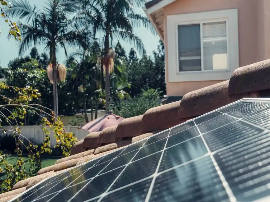 Sourcing Solar Cells from China: 2026 Spec, Cert, and Supplier Map
