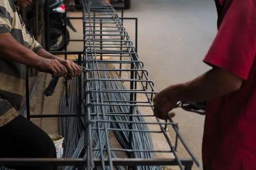 Rebar Bender selection for tunnel construction - Application Split: Precast Yard vs In-Situ Tunnel
