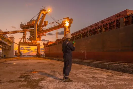 how to choose a Infrared Thermometer - Use Cases by Industry and Sensor Variant