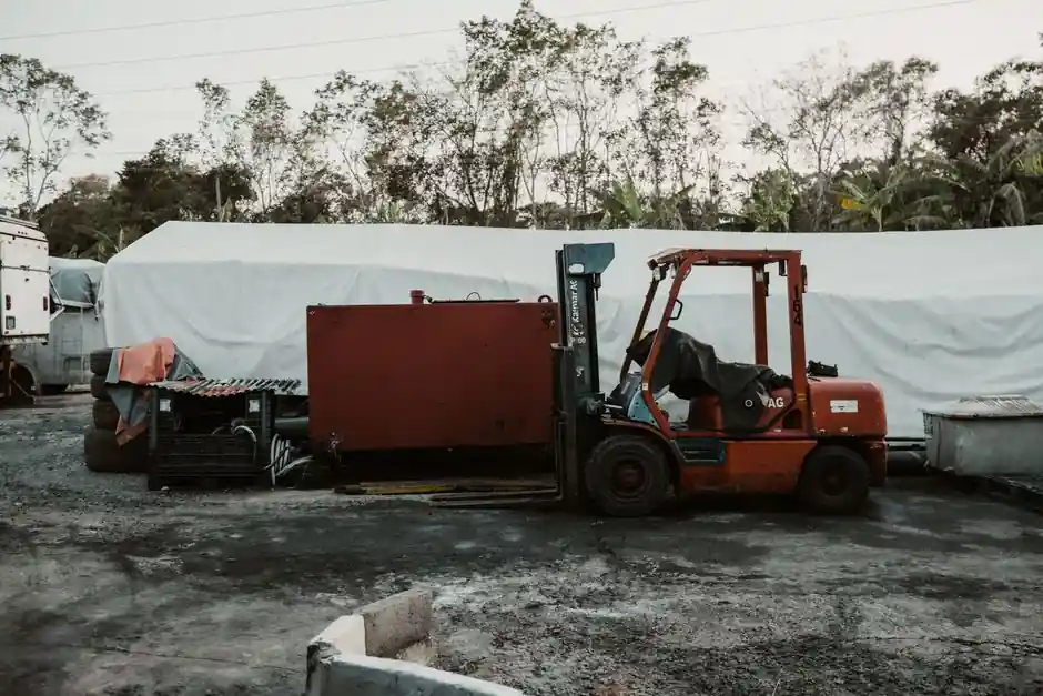 Spec Path: Rough Terrain Forklifts for Demolition Projects (3-10t, 4WD, 2026)