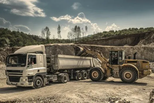 Spherical Plain Bearing selection for mining operations - Misalignment, speed, and how to read a code