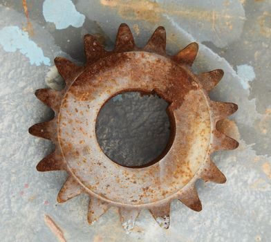 Sprocket advantages and disadvantages - Operating Limits, Failure Modes, and Standards Reference