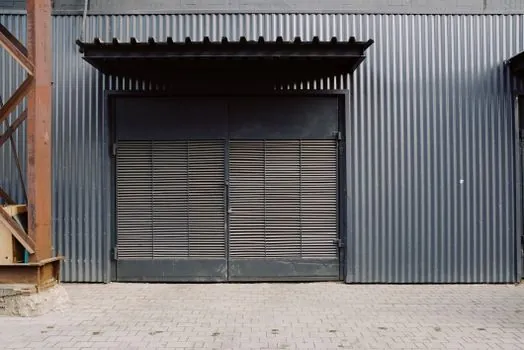 Steel Fiber selection for warehouses - Failure modes and limits: where steel fiber alone is not enough