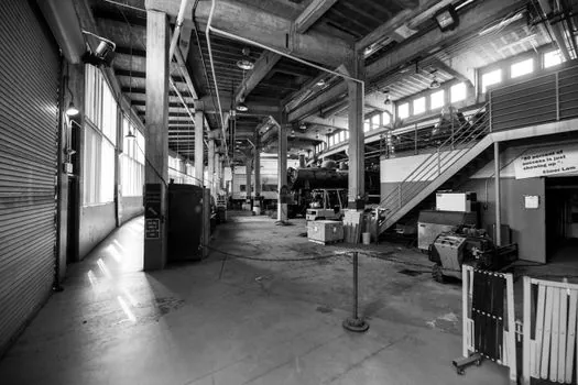 Steel Section selection for warehouses - Hot-Rolled vs Cold-Formed: Decision Rule