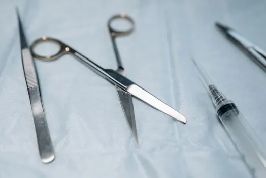 Steel Strand selection for hospitals - Hospital-Specific Stress Points: MRI, Vibration, Sterilization