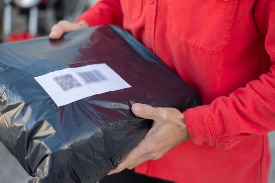 Strapping Machine Selection for E-commerce Fulfillment