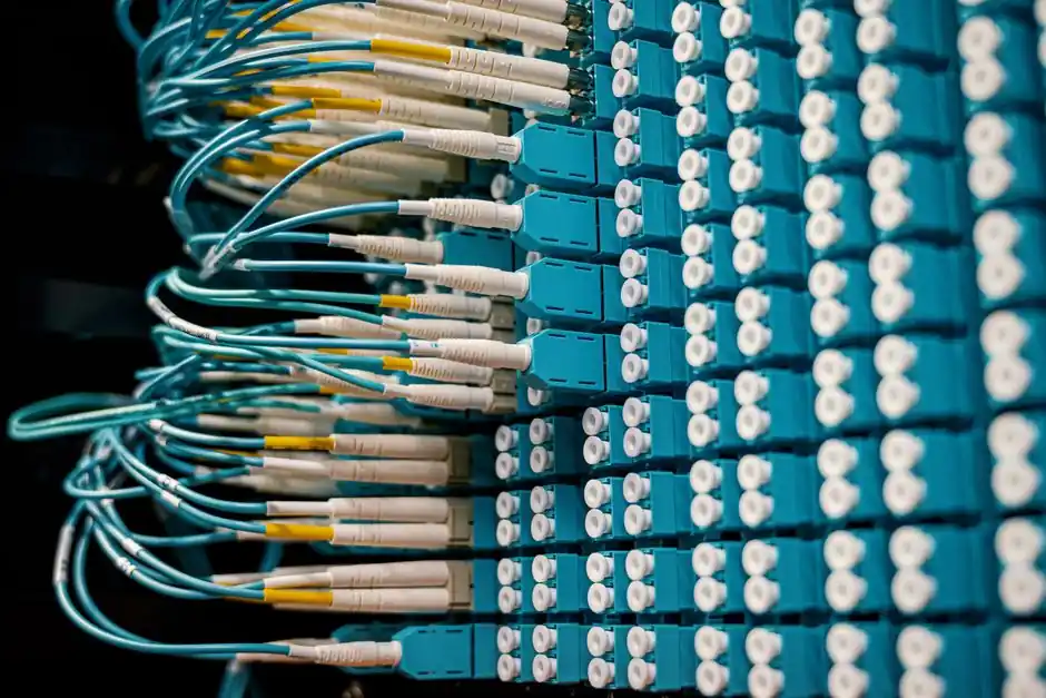Switch-Disconnector Selection for Mining: Ratings, Mechanisms, and Site-Driven Criteria