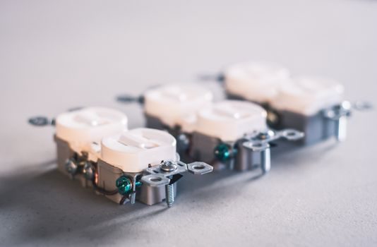 Switch-Disconnector vs Circuit Breaker - Selection Criteria: When to Use Which