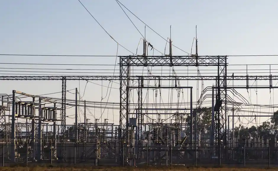 Switching Power Supply Selection: 2026 Spec Map and Decision Criteria