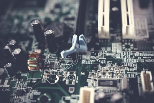 Switching Power Supply selection criteria - Who Should Pick Which Variant