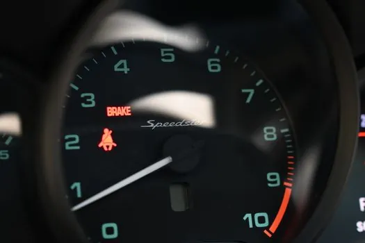 Tachometer selection criteria - Decision matrix: which tachometer fits which duty