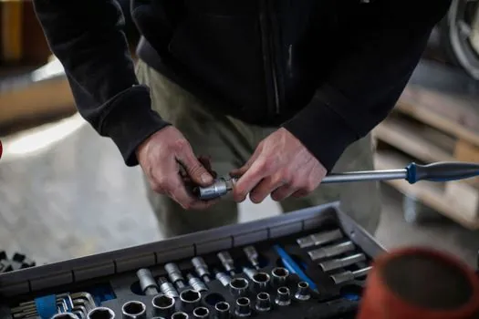 tapered roller bearing vs Ball Bearing - Common Selection Mistakes to Avoid