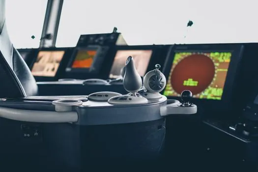 Thrust Bearing selection for marine - Trackable signals and a related reference