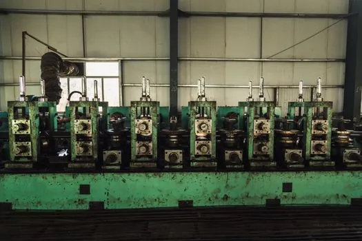 Tool & Die Steel selection for energy equipment - Heat-treatment parameters and stock availability