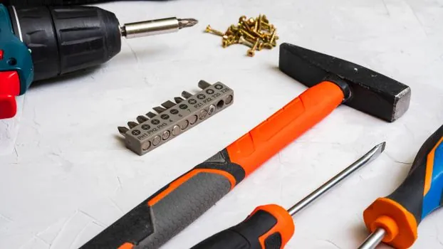 Tool & Die Steel selection for electronics - Limits, Failure Modes, and When Not to Pick a Tool Steel