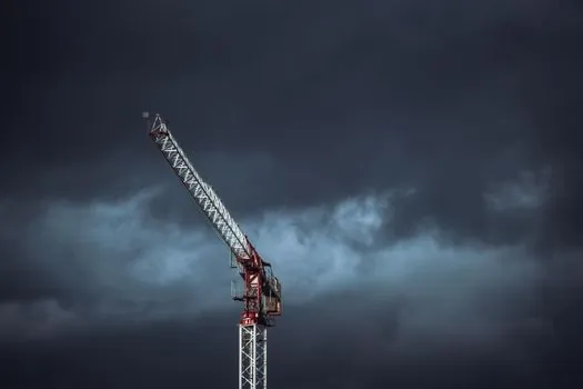Tower Crane selection for tunneling - Standards, sourcing, and what the rental contract must include