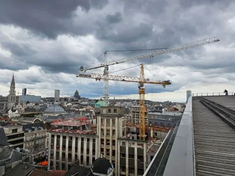 Tower Crane selection for urban infrastructure - Procurement Checklist and Trackable Signals