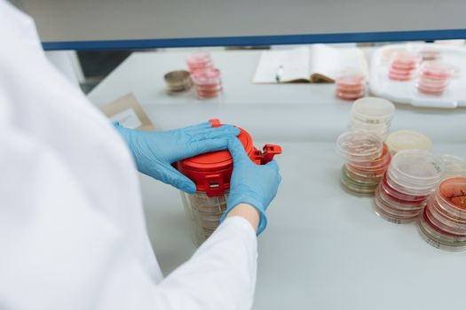 Toxic Gas Detector selection for laboratories - Comparison: main laboratory toxic-gas detector options
