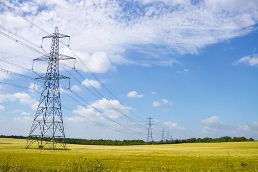transformer demand forecast 2026-2030 - Mix shift: distribution leads units, power leads revenue