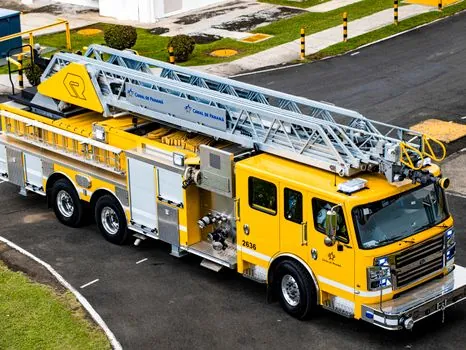 Truck-Mounted Crane selection for landfill operations - Outriggers, slew drives, and stability margins
