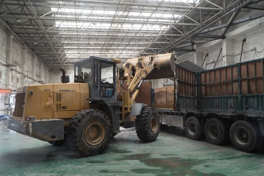 truck scale vs filling scale for operator visibility - Comparison: Operator Visibility Criteria Side by Side