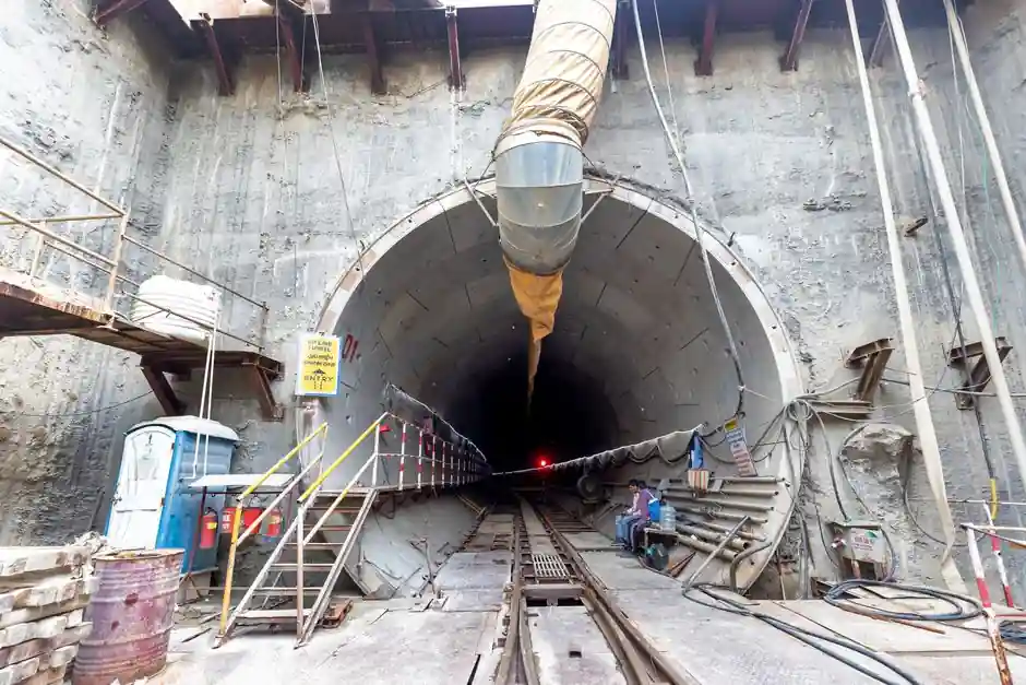 Tunnel Concrete Pump Truck Spec Map: Boom, Pressure, Mobility