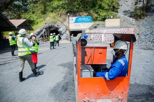 Theodolite selection for tunnel construction - Workflow integration and what the shift surveyor actually needs