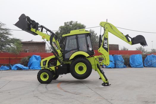 Backhoe Loader selection for tunneling - Selection Gate for Tunnel Pre-Qualification