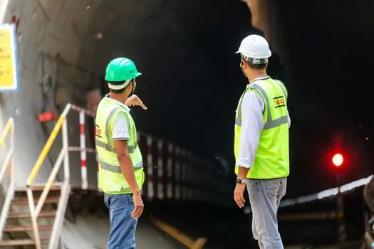 Rough Terrain Forklift selection for tunneling - Scenario-based selection: which tonnage for which tunnel