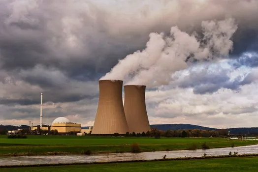 nuclear power industry 4.0 adoption - Decision Matrix: What Buyers Can and Cannot Skip