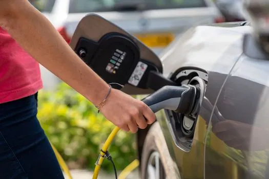 EV charging station competitive landscape 2026 - Software, load management, and cybersecurity as a selection axis
