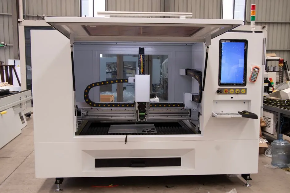 V-Process Vacuum Molding Line Selection for Electronics Housings