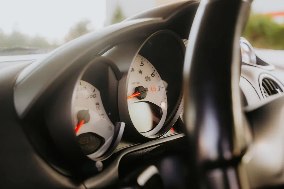 Vacuum Gauge vs Manometer: Range, Sensing Principle, and Selection