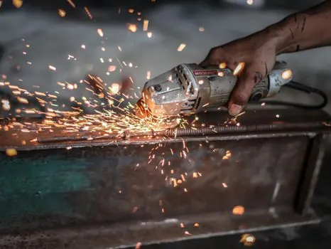 Safety Interlock Switch selection for welding operations - Failure modes and operating limits specific to weld cells