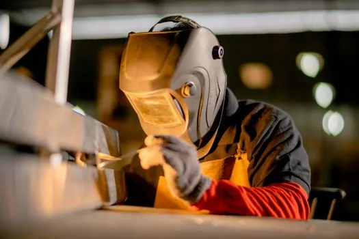 Dust Mask selection for welding operations - Selection checklist a welding supervisor can run on the shop floor
