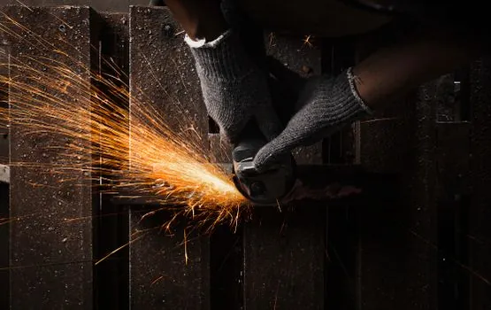 Safety Mat selection for welding operations - Sizing to the operator's working zone, not the table