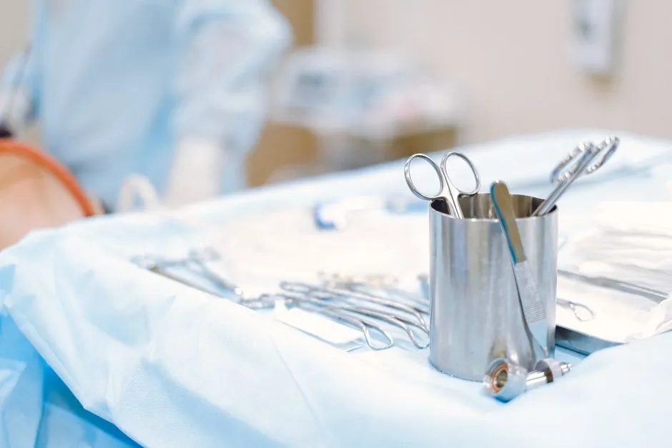 Wire Rod Selection for Hospitals: Grade, Diameter, and Surface Gates