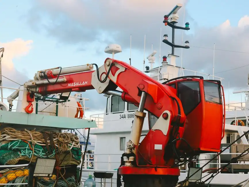 Worm Gear Reducer Selection for Marine Deck Machinery