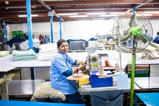 Worm Gear Reducer selection for textile mills - Common Specification Mistakes in Mill Retrofits