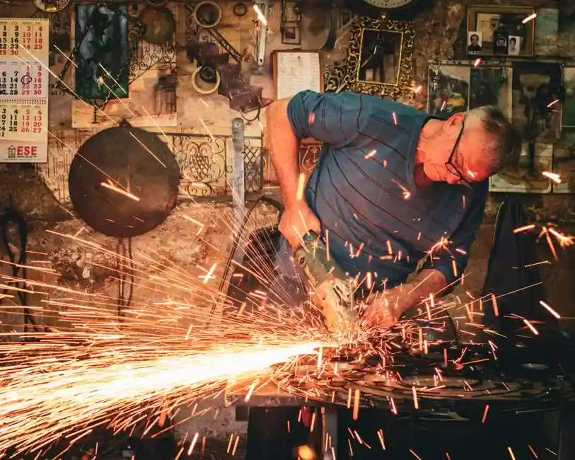 115mm vs 125mm vs 230mm angle grinder: cutting capacity and selection map