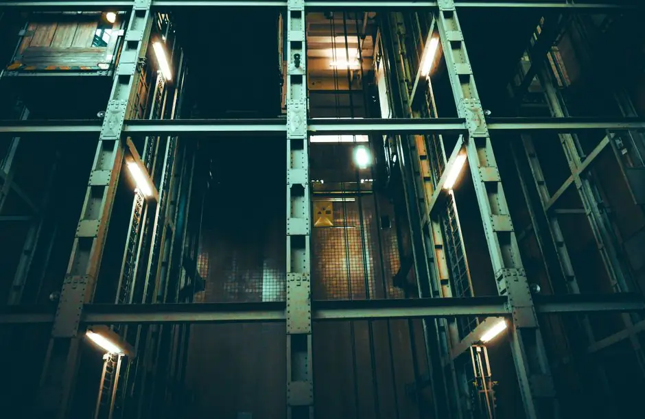 2-beam vs 4-beam safety light grid: access guarding spec map