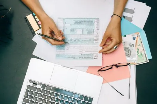 21 CFR Part 11 requirements for MES audit trails - Six attributes a Part 11-ready MES audit-trail module must expose